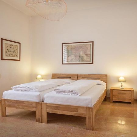 Villa Francesca-Grande Appartamento In Riva Al Lago Бренцоне сул Гарда Екстериор снимка