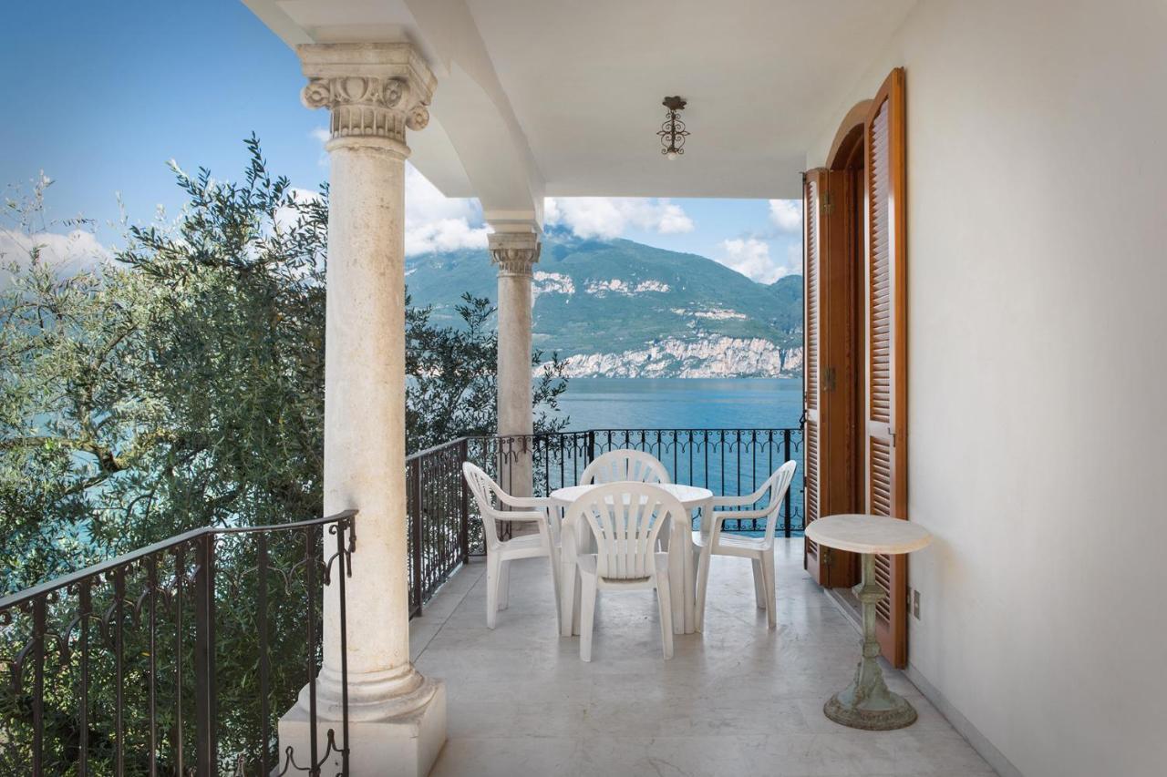 Villa Francesca-Grande Appartamento In Riva Al Lago Бренцоне сул Гарда Екстериор снимка