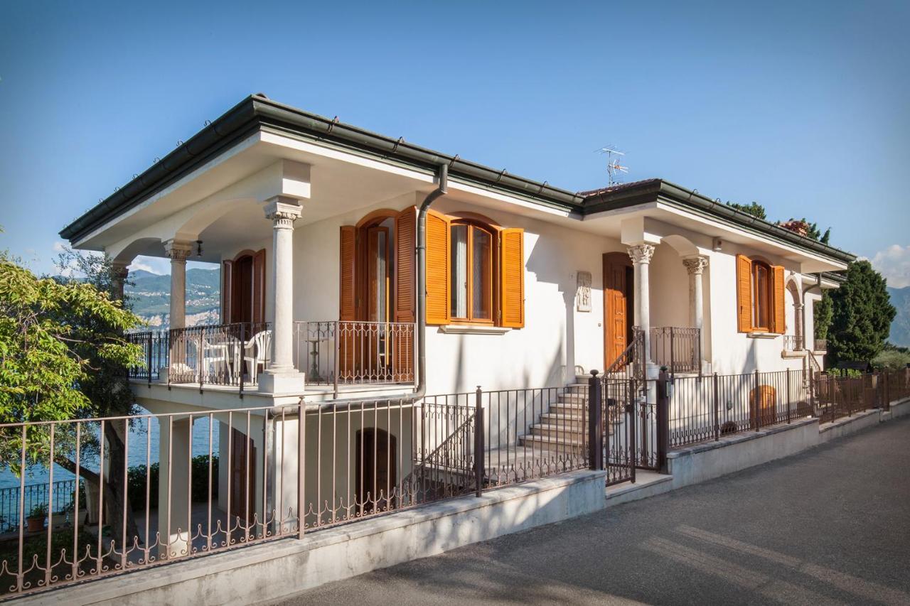 Villa Francesca-Grande Appartamento In Riva Al Lago Бренцоне сул Гарда Екстериор снимка